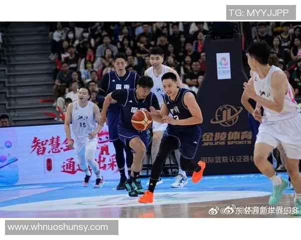 胡明轩重返新疆激情满满生日之夜对决家乡队期待无限